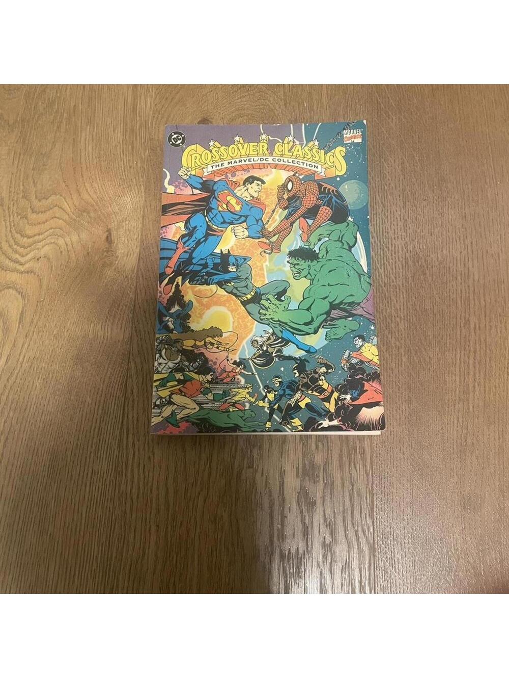 DC Comics  Multi and Blue Book